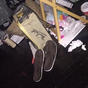 Meet your Posher, Daniel